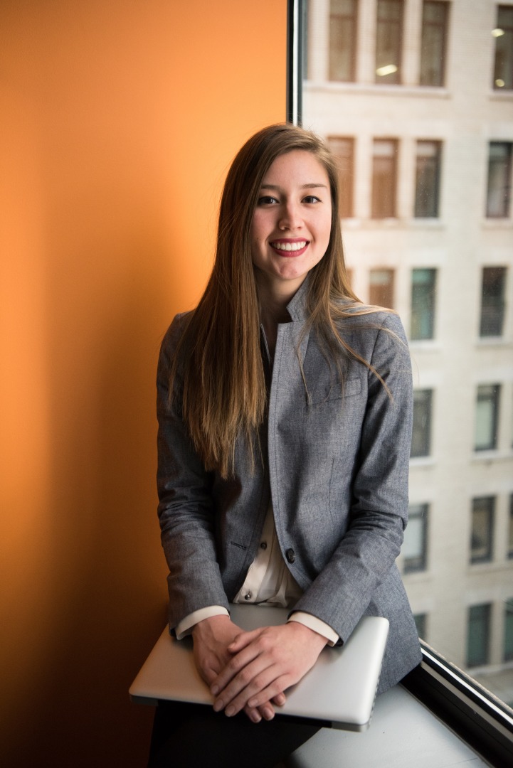 Mastering the Art of Pitching: How to Sell Your Profile in 30 Seconds