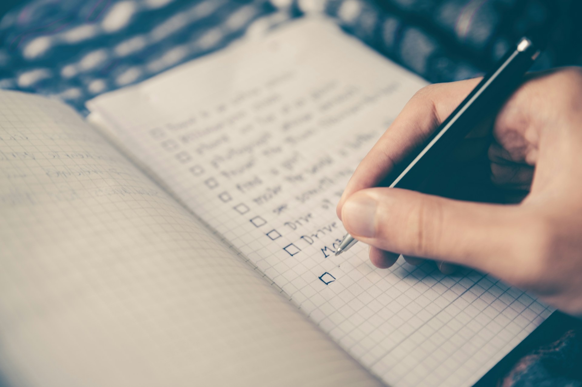 How to Turn Your First 90 Days in Quebec into a Professional Springboard (Even If You Don’t Have a Job Yet)