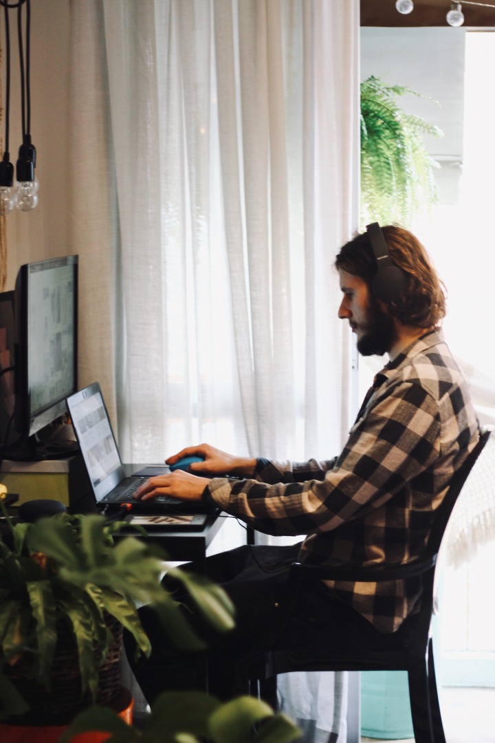 Advantages and disadvantages of teleworking