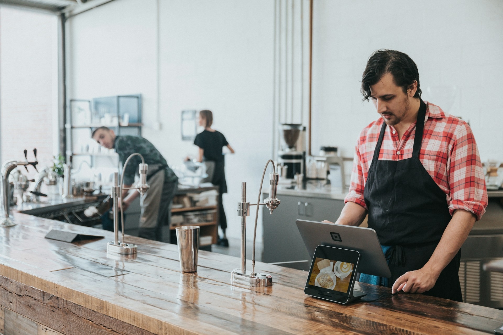 Entrepreneuriat : comment lancer sa petite entreprise au Québec en tant que nouvel arrivant en 2026